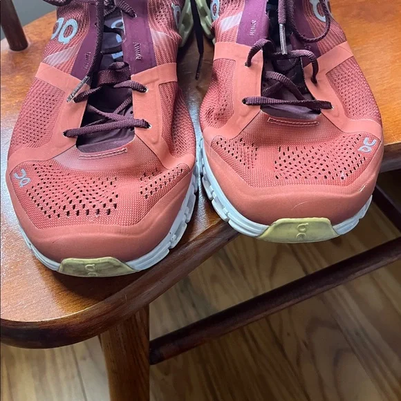 On Cloud Running Men’s Sneakers Size 10 - Picture 10 of 16